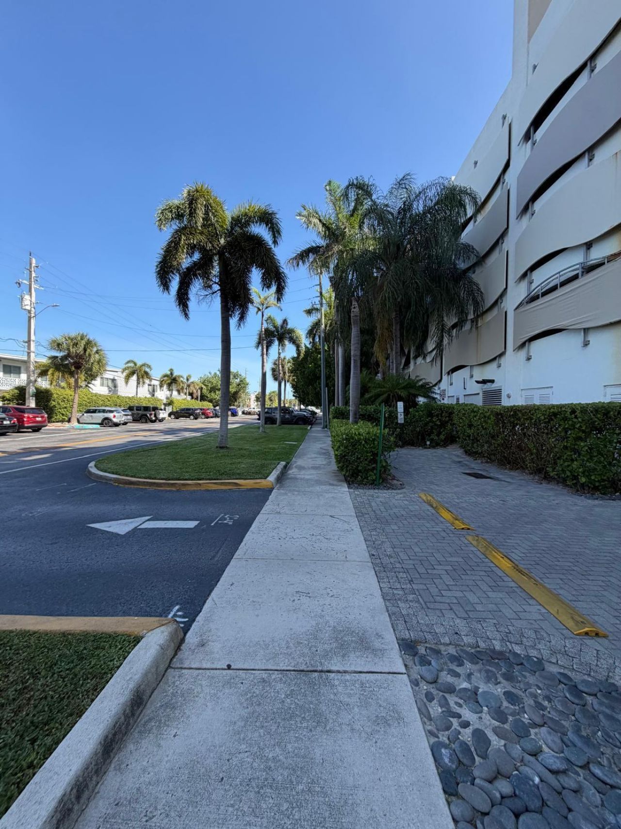 7930 East Drive, Unit 1506, North Bay Village, FL 33141 Photo