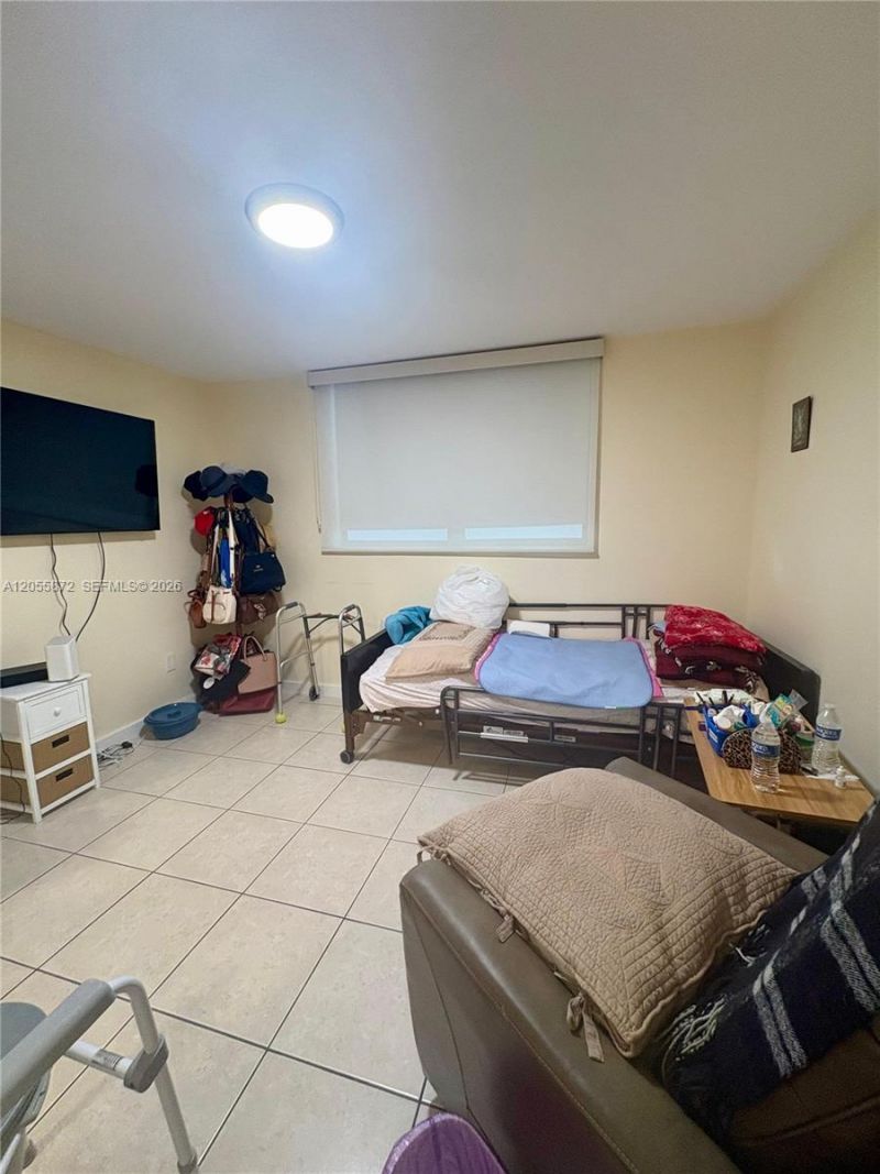 5050 NW 7th St , Unit 309, Miami, FL 33126 Photo