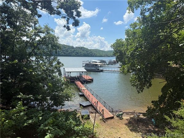 72 Starboard View Dr , Sunrise Beach, MO 65079