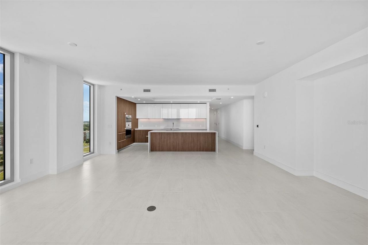 5713 Bowen Daniel Dr., Unit 1506, Tampa, FL 33616 Photo