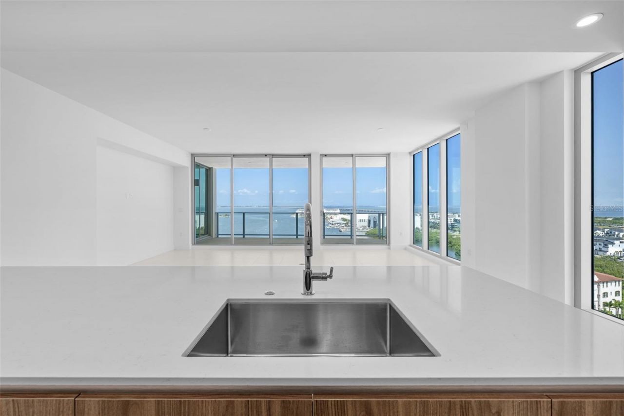 5713 Bowen Daniel Dr., Unit 1506, Tampa, FL 33616 Photo