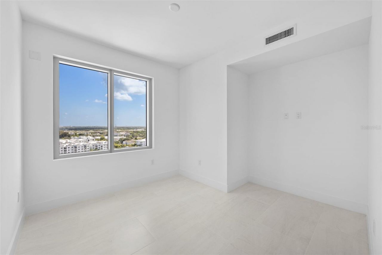5713 Bowen Daniel Dr., Unit 1506, Tampa, FL 33616 Photo