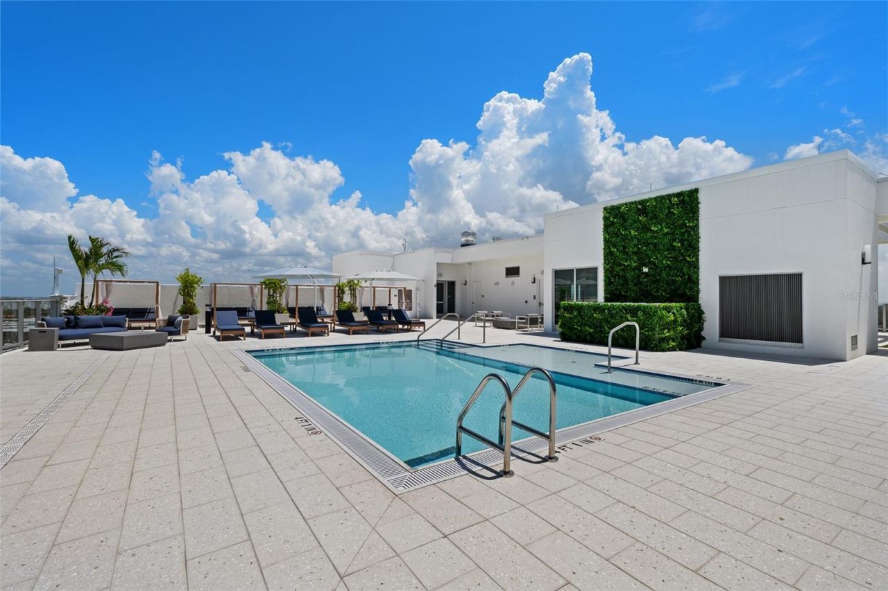 5713 Bowen Daniel Dr., Unit 1506, Tampa, FL 33616 Photo
