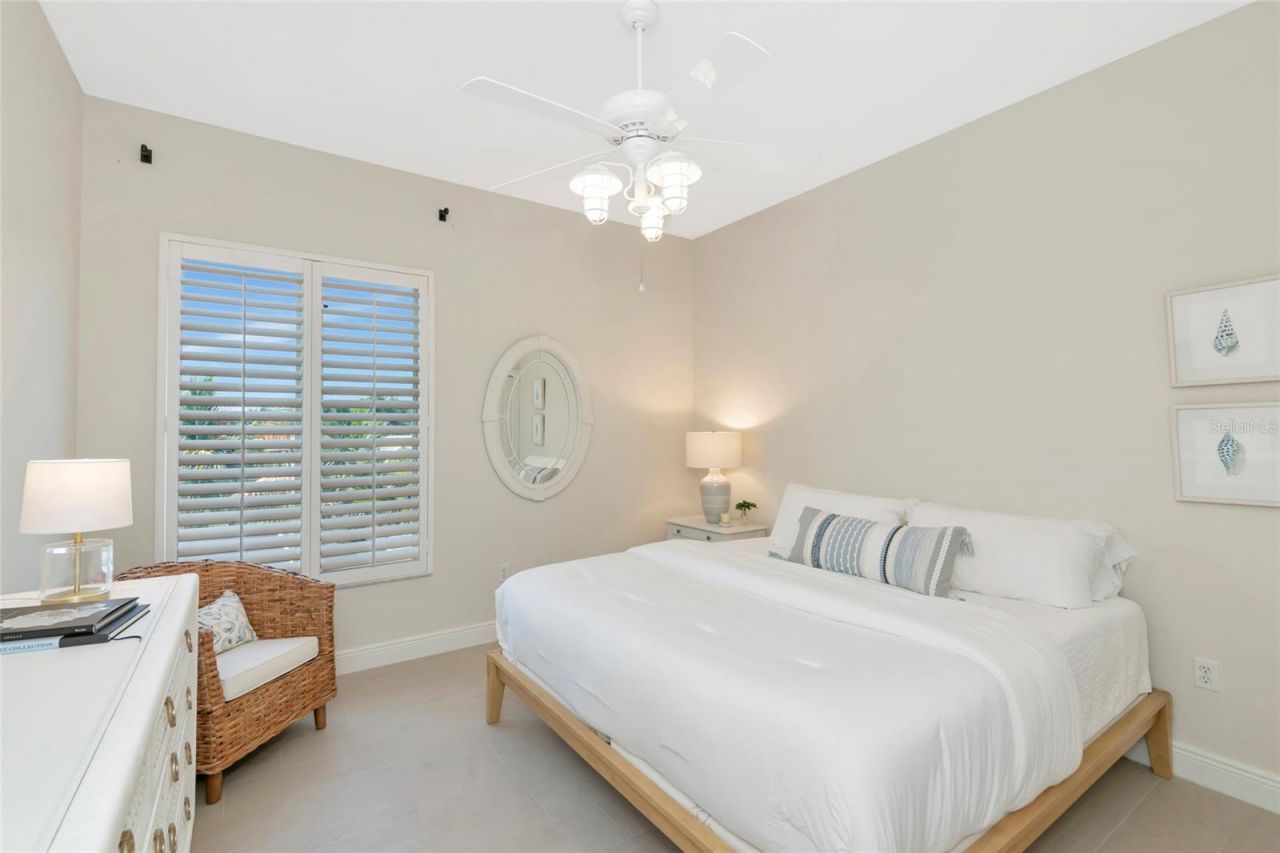7631 Cove Terrace, Sarasota, FL 34231 Photo