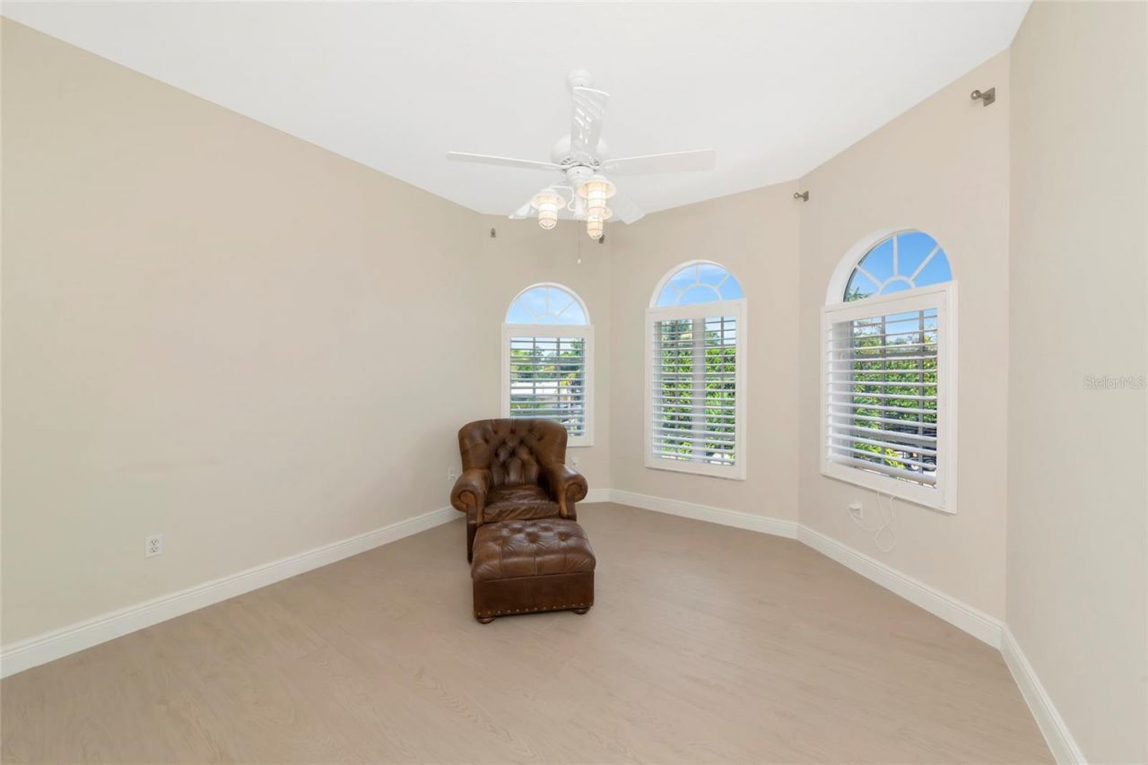 7631 Cove Terrace, Sarasota, FL 34231 Photo