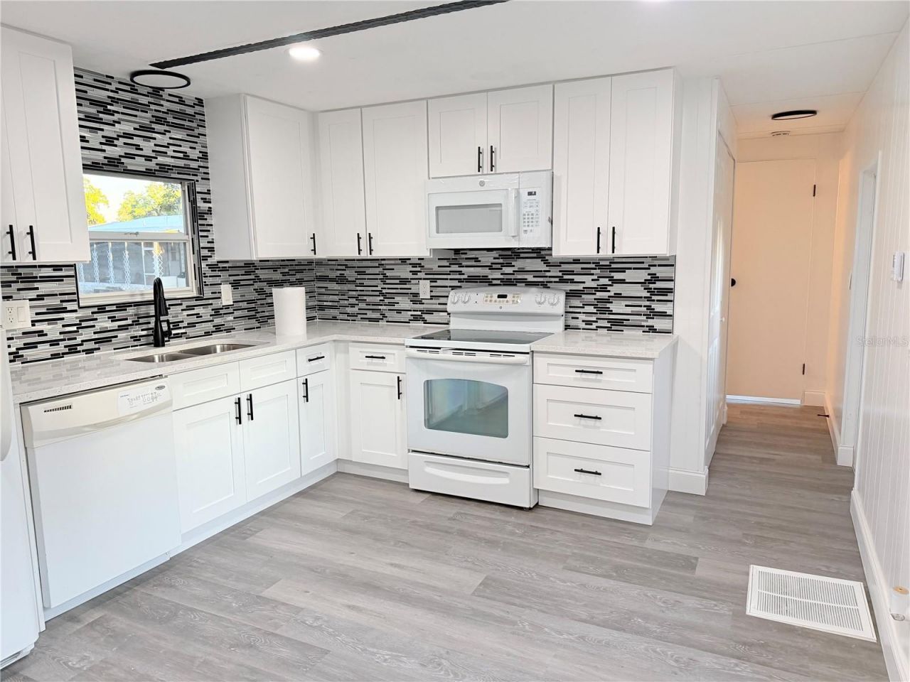 82 N Bobwhite Road , Wildwood, FL 34785 Photo