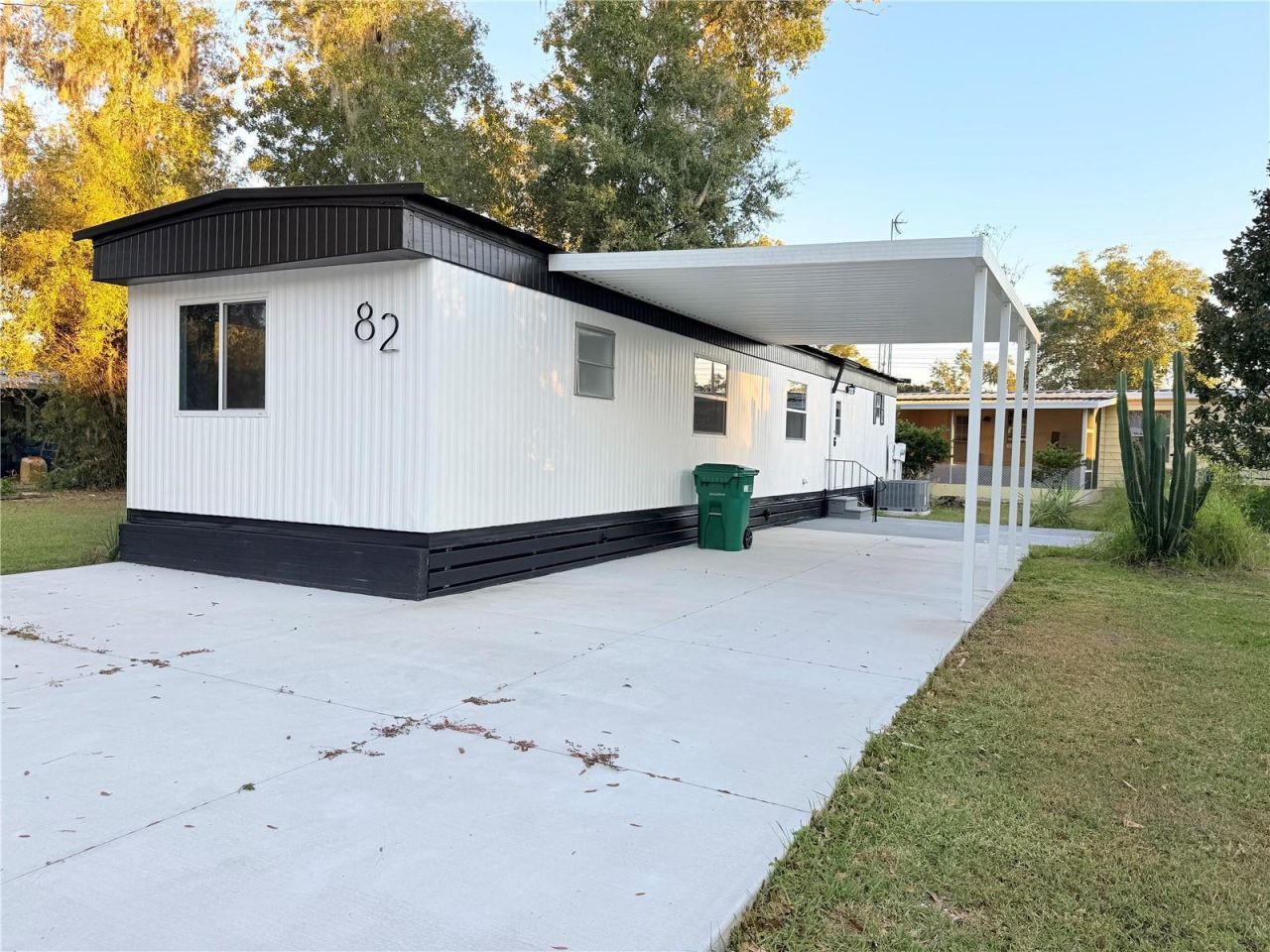 82 N Bobwhite Road , Wildwood, FL 34785 Photo