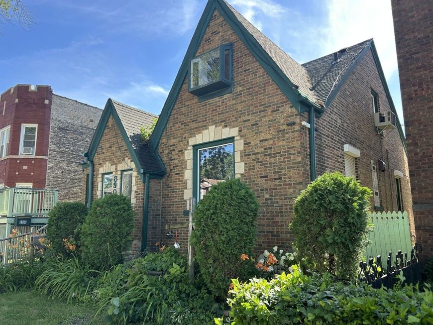 Main Photo
