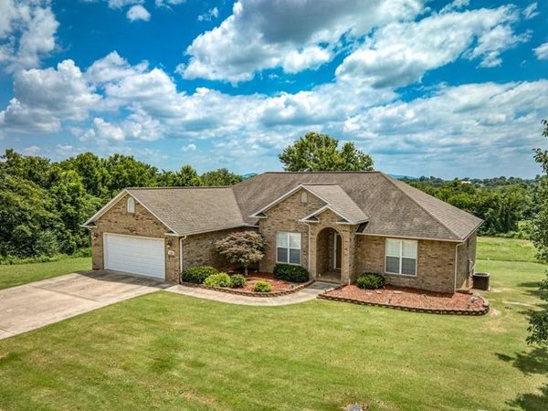 1324 W Holt Avenue, Harrison, AR 72601