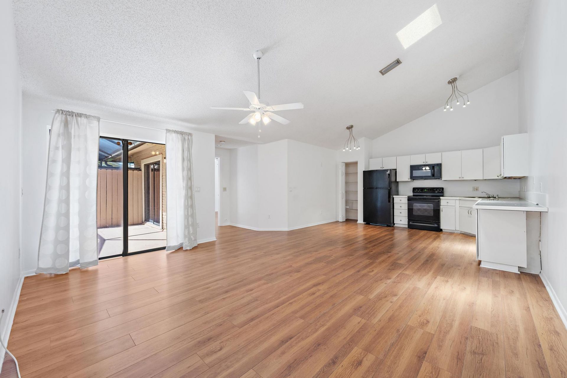 5590 Golden Eagle Circle, Palm Beach Gardens, FL 33418 Photo