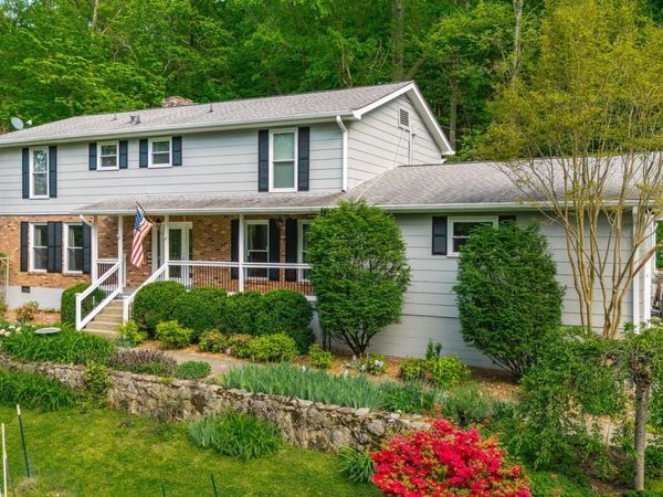 5215 Brick Church Pike , Goodlettsville, TN 37072