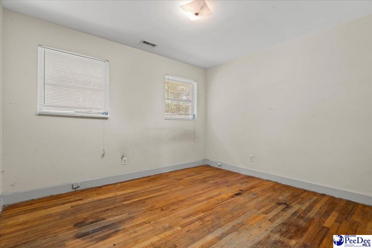1900 New Hope Drive Photo 14