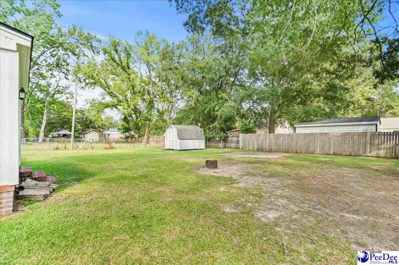 59 Lynn Ave Photo 24