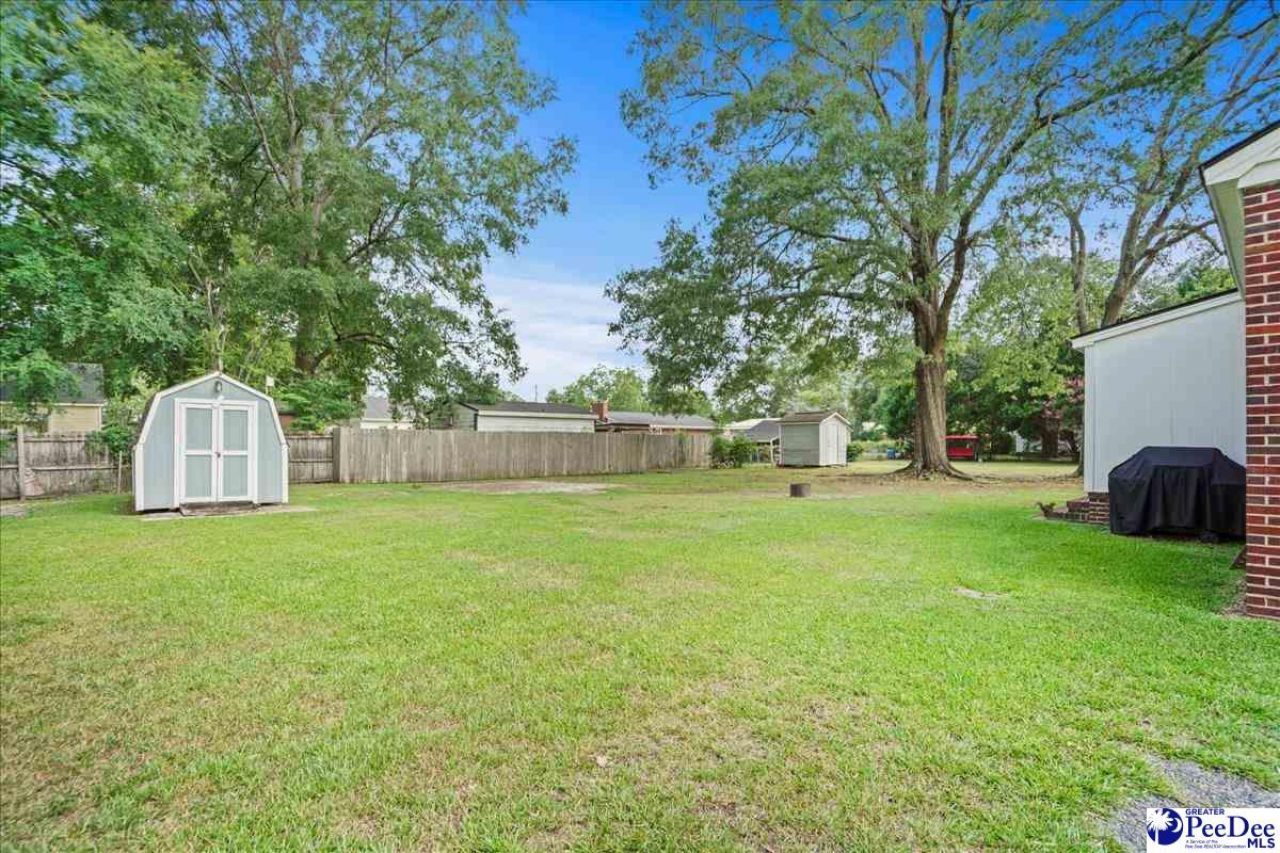 59 Lynn Ave Photo 25