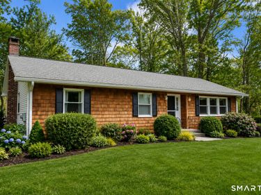 28 Meetinghouse, New Milford, CT 06776