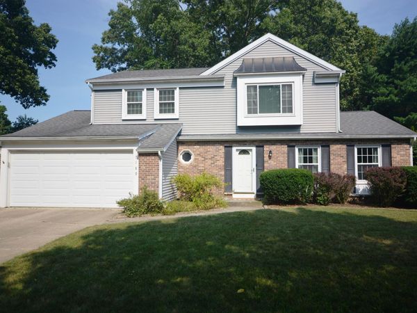 7189 Bridlewood Circle, Portage, MI 49024