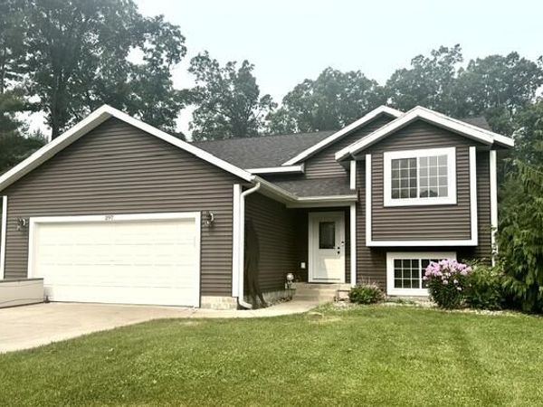 297 Jayden Drive, Muskegon, MI 49442