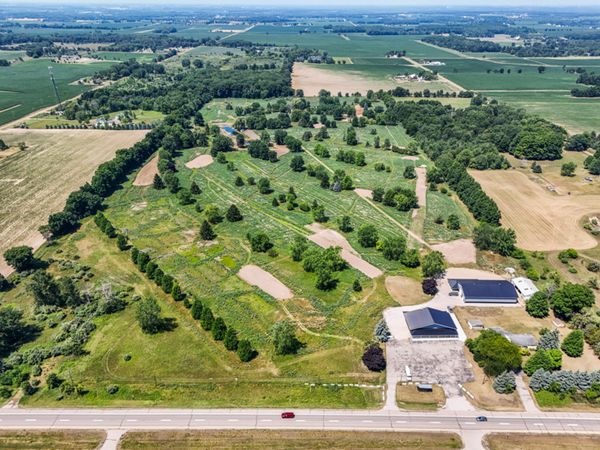 6345 N US Highway 27, St. Johns, MI 48879