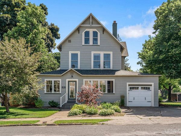 602 Spruce Street, Marquette, MI 49855