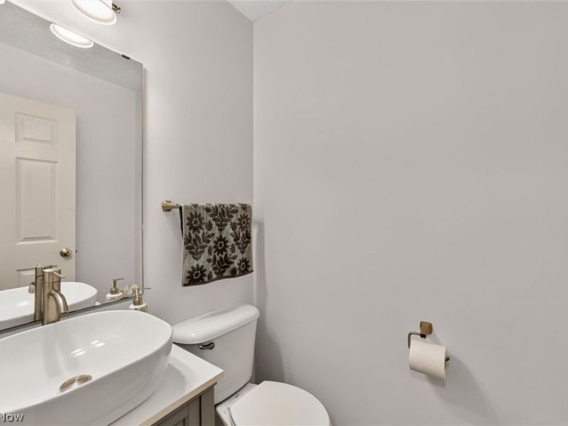 9995 Beverly Lane, Streetsboro, OH 44241 Photo 4