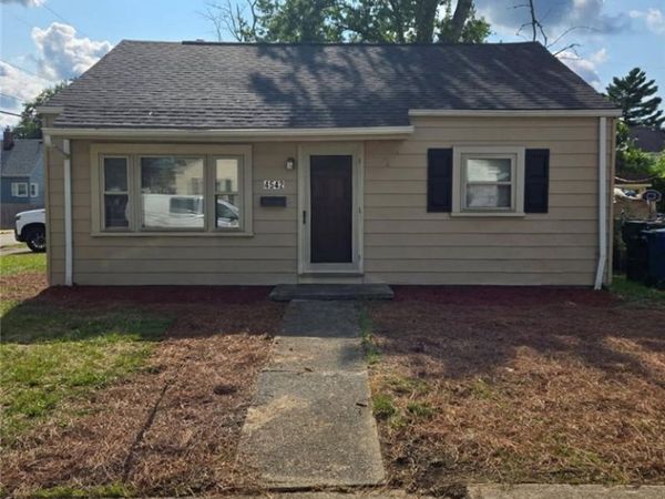 4542 W 172 Street, Cleveland, OH 44135