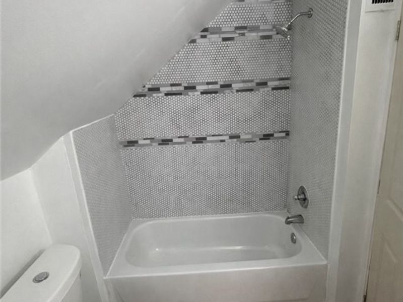 528 Gridley Street, Akron, OH 44306 Photo 7
