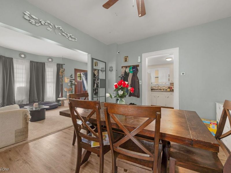 237 E Broad Street, Elyria, OH 44035 Photo 17