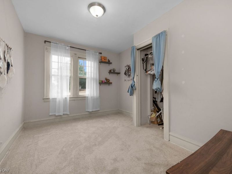 237 E Broad Street, Elyria, OH 44035 Photo 23