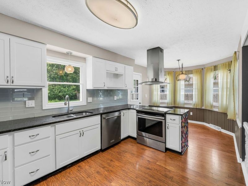 5284 Case Road, North Ridgeville, OH 44039 Photo 17