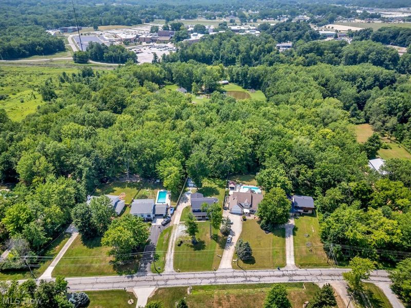 5284 Case Road, North Ridgeville, OH 44039 Photo 4