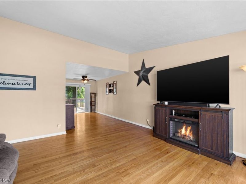 906 Long Ridge Drive, Seven Hills, OH 44131 Photo 10