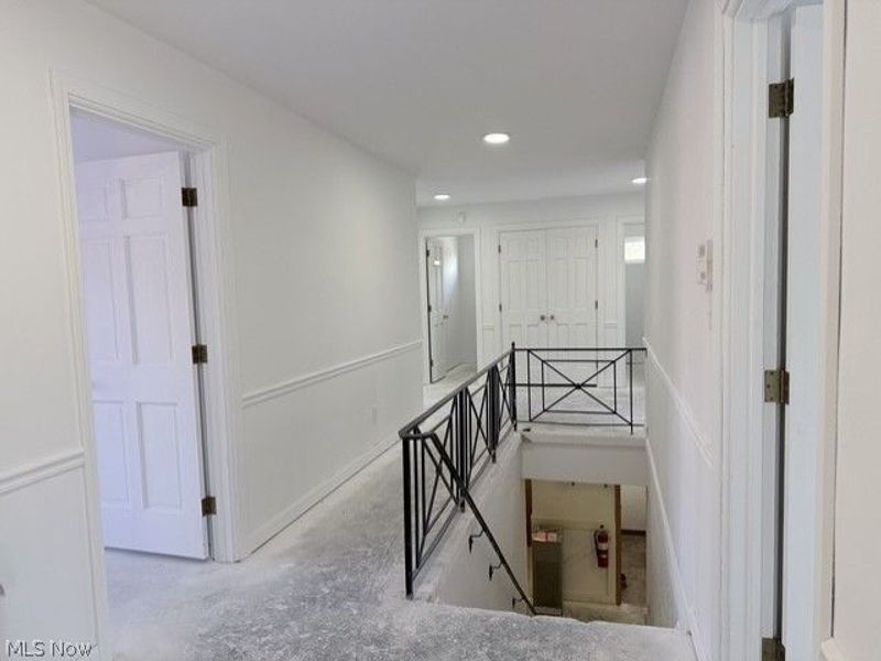 21055 Lorain Road, Cleveland, OH 44126 Photo 8