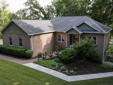 172 Periwinkle Hill Road, Cadiz, KY 42211