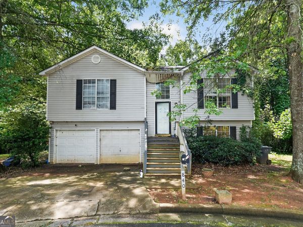 840 Tradd Court, Stone Mountain, GA 30087