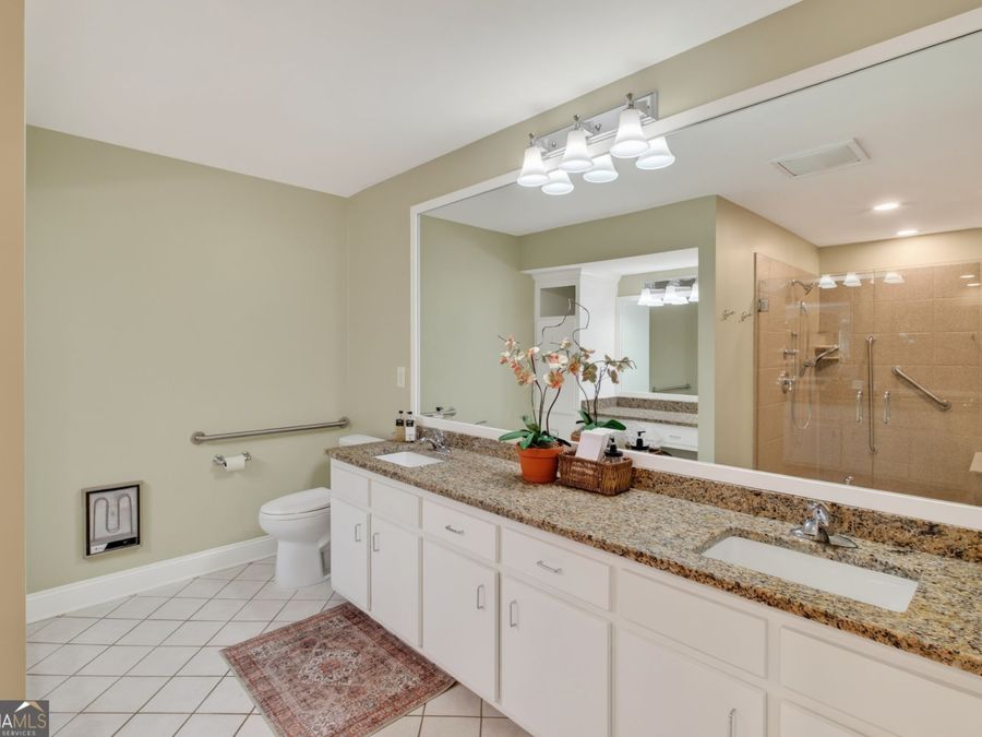 Property Image 122