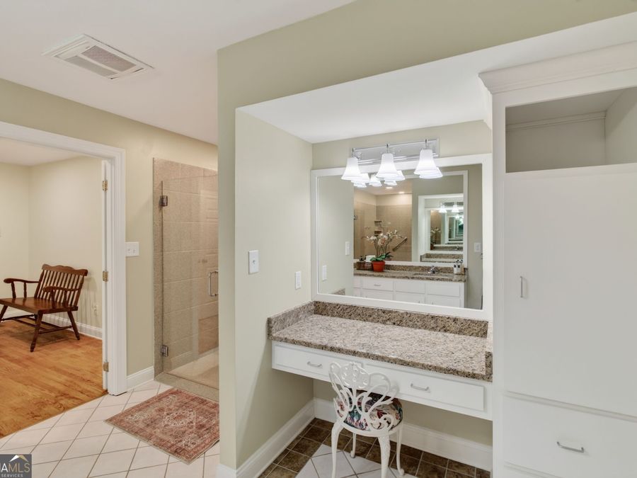 Property Image 137