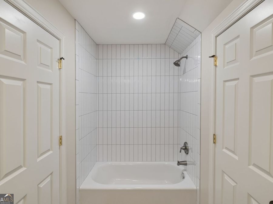 Property Image 145