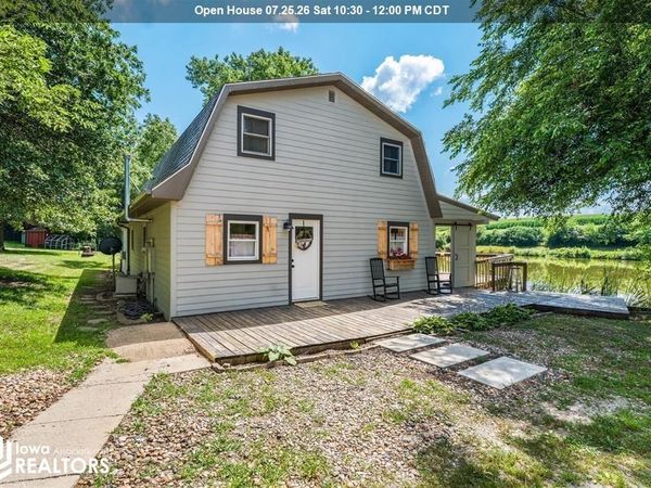 1834 Eaton Avenue, Leighton, IA 50143