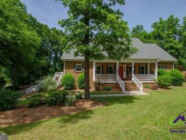 110 Holly Drive, Warner Robins, GA 31088
