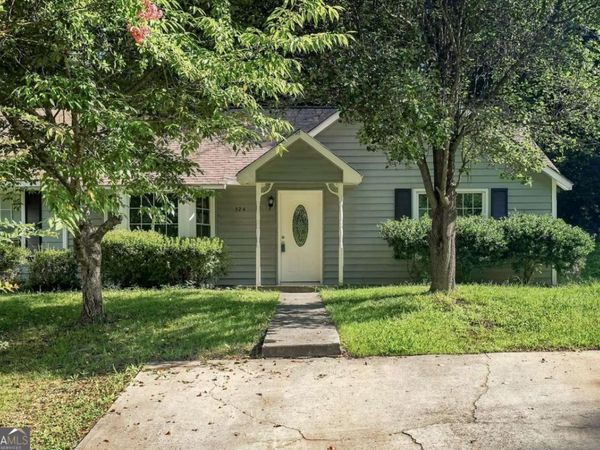 324 Farm Place Court NE, Woodstock, GA 30188