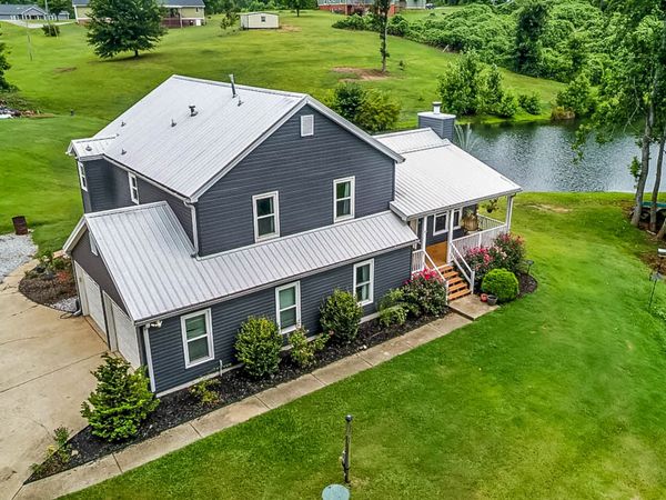 153 Natures Cove Road, Newnan, GA 30263