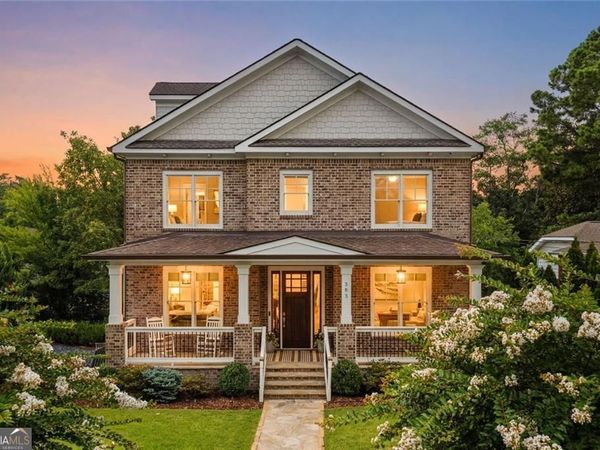 383 Peachtree Avenue NE, Atlanta, GA 30305