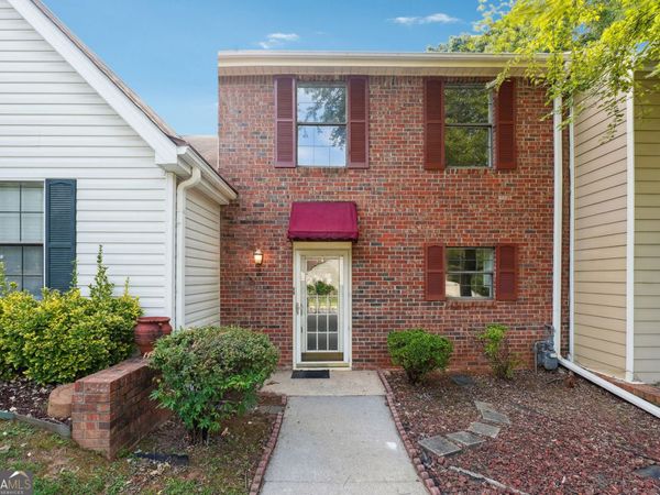 1070 Travelers Trail NW, Kennesaw, GA 30144