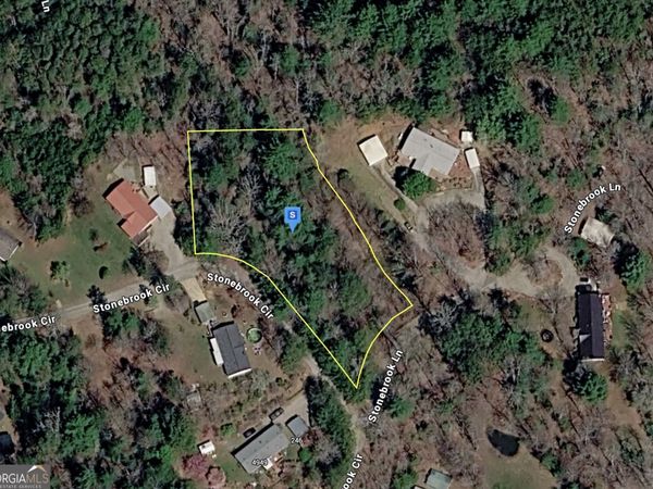215 Stonebrook Circle, Blairsville, GA 30512