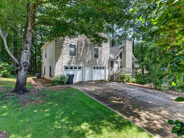3724 Summit Drive NW, Acworth, GA 30101