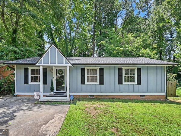 271 Oak Drive SE, Atlanta, GA 30354
