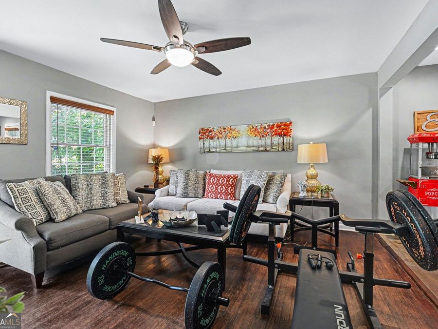Property Image 9