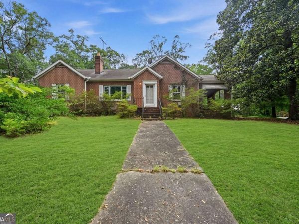 5922 Medlock Avenue, Austell, GA 30106