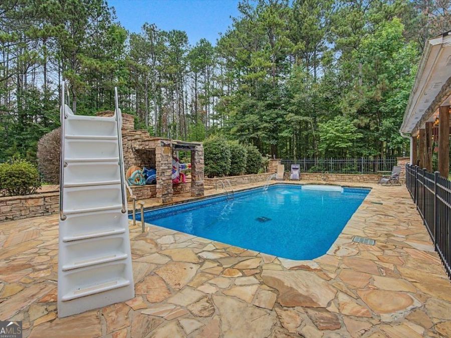 Property Image 46