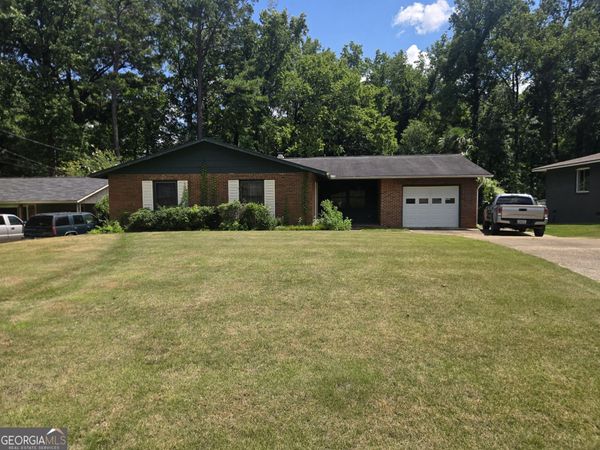 3950 Savannah Drive, Columbus, GA 31907